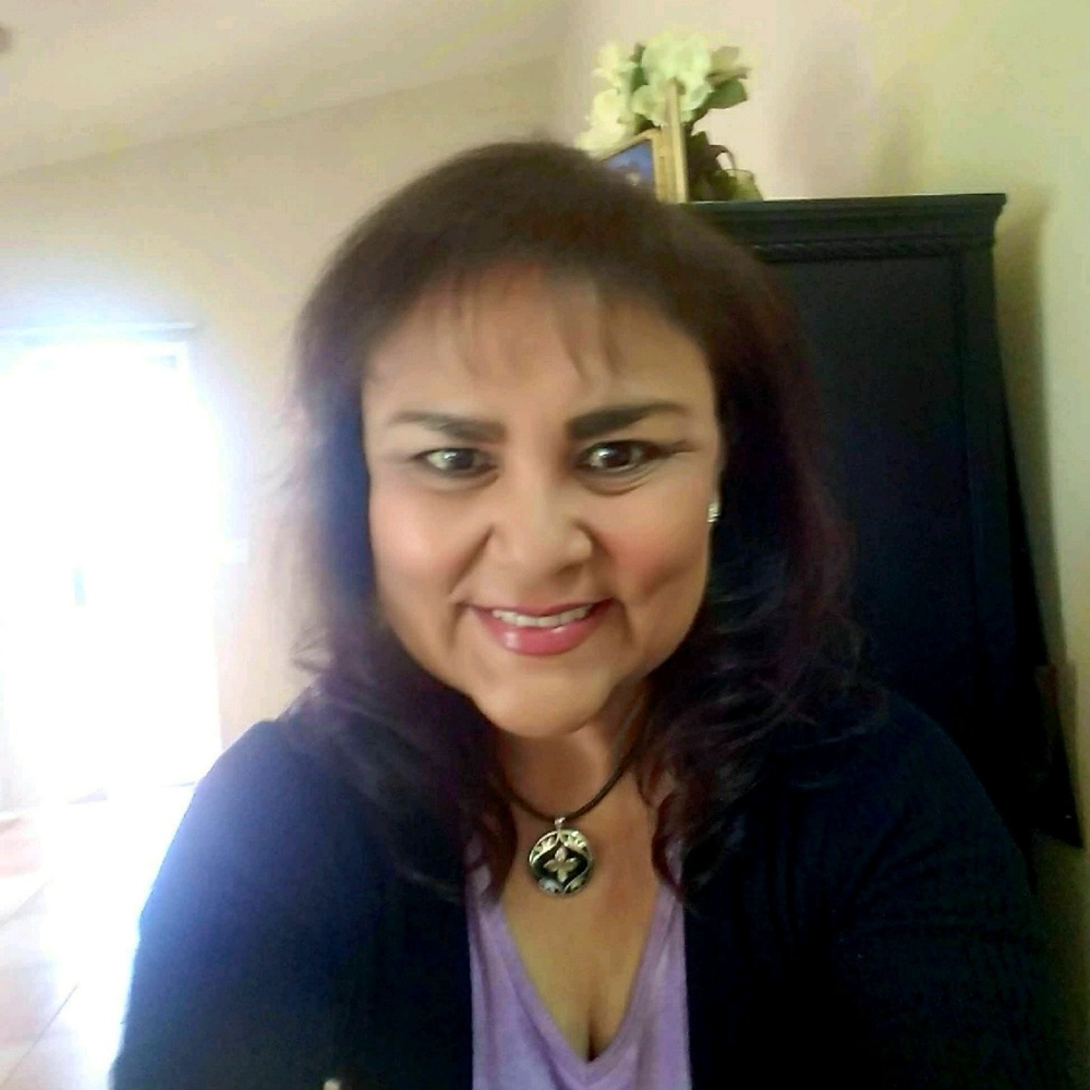 Meet your Posher, Andrea